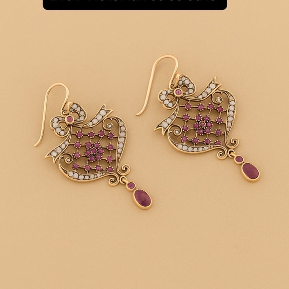 Victorian 14k Gold Ruby & Seed Pearl Dangle Earrings – Antique Shield/Bow Design - Picture 3 of 3